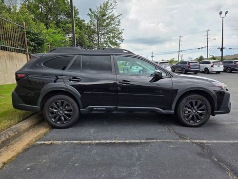 Used 2023 Subaru Outback Onyx Edition AWD/4WD image 6
