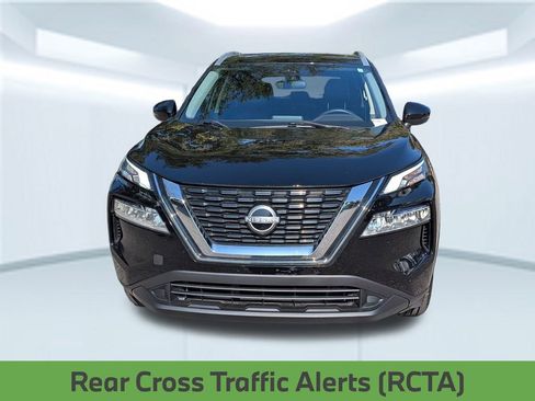 Used 2023 Nissan Rogue SV w/ SV Premium Package image 11