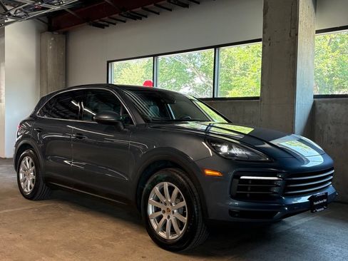 Certified 2020 Porsche Cayenne AWD/4WD image 12