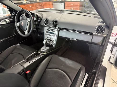 Used 2008 Porsche Cayman RWD image 21