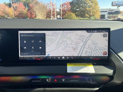 Used 2026 BMW X3 xDrive30 w/ Premium Package image 26