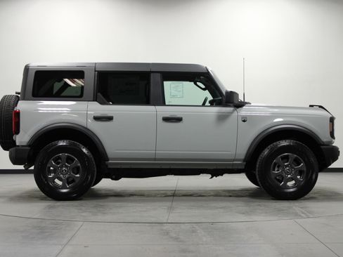 New 2026 Ford Bronco Big Bend image 3