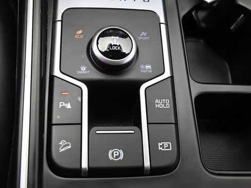 Used 2023 Kia Sorento EX AWD/4WD image 14