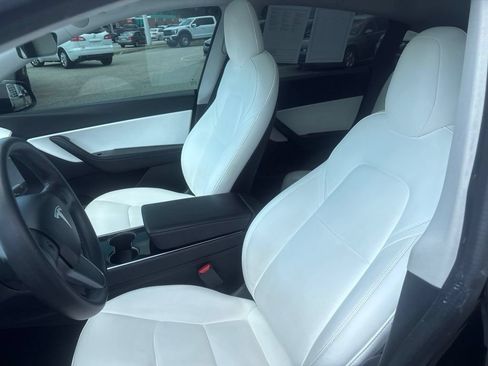 Used 2020 Tesla Model Y Long Range AWD/4WD image 13