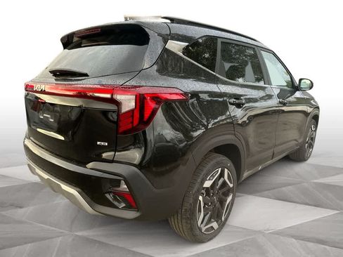 Certified 2026 Kia Seltos SX w/ SX Sunroof Package AWD/4WD image 8