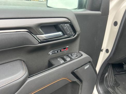 New 2026 GMC Sierra 1500 AT4 w/ AT4 Premium Package image 17