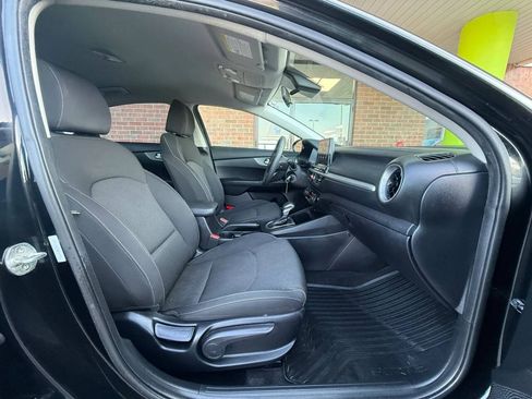 Used 2019 Kia Forte Sedan FWD image 23