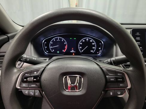 Used 2018 Honda Accord LX image 14