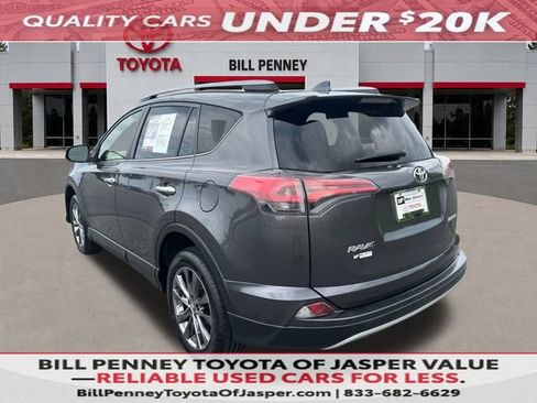 Used 2018 Toyota RAV4 Limited FWD image 3