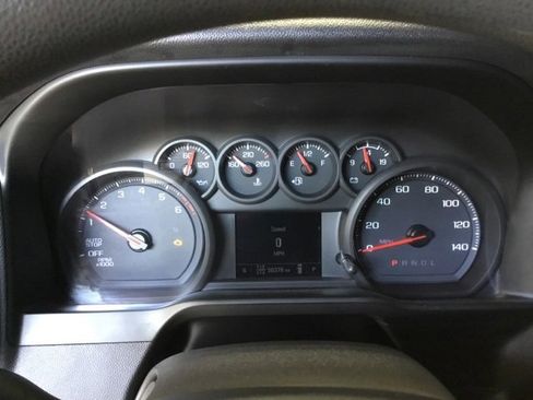 Used 2020 Chevrolet Silverado 1500 Custom w/ Custom Value Package image 35