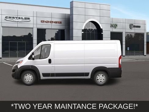 New 2025 RAM ProMaster 2500 w/ Quick Order Package 22G SLT image 3