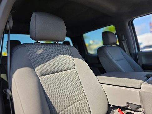 Used 2017 Ford F250 XLT w/ XLT Value Package image 11