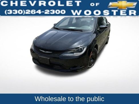 Used 2015 Chrysler 200 S image 1