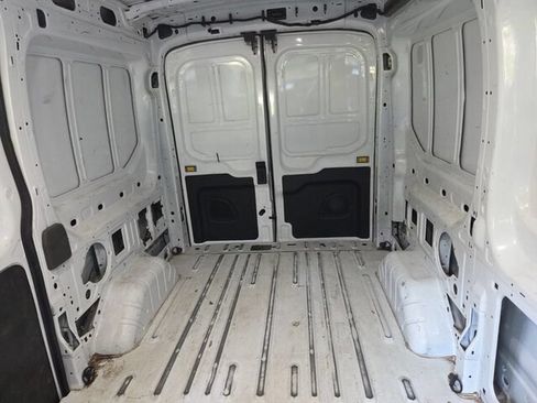 Used 2023 Ford Transit 250 Medium Roof RWD image 7