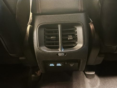 Used 2022 Jeep Cherokee Trailhawk w/ Premium Leather Package AWD/4WD image 26