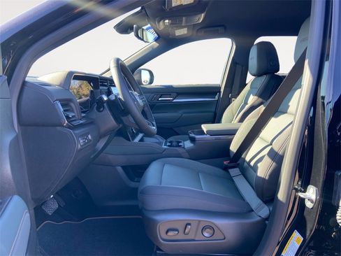 New 2026 GMC Terrain AT4 w/ Technology Package II image 9