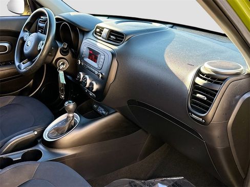 Used 2014 Kia Soul image 24