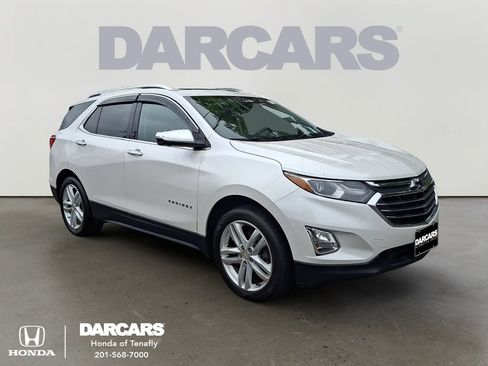 Used 2020 Chevrolet Equinox Premier AWD/4WD image 1