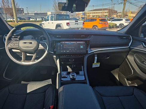 New 2026 Jeep Grand Cherokee Limited AWD/4WD image 23