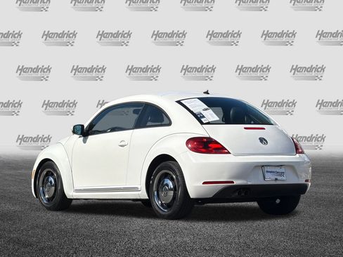 Used 2012 Volkswagen Beetle 2.5 image 7