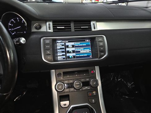 Used 2015 Land Rover Range Rover Evoque Pure Plus AWD/4WD image 33