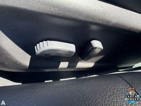 Used 2025 Nissan Altima 2.5 SV FWD image 16