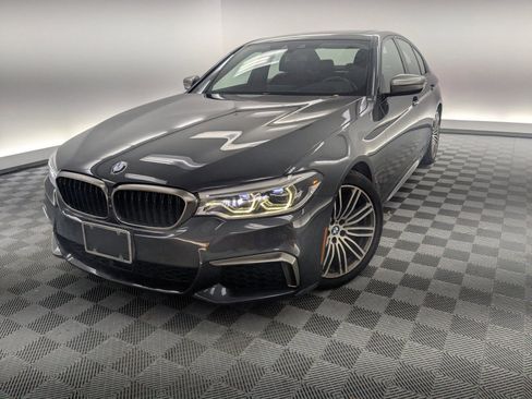Used 2018 BMW M550i xDrive image 1