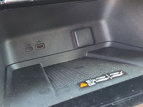 New 2026 Chevrolet Traverse Z71 w/ Driver Confidence Package image 32