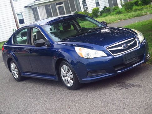 Used 2011 Subaru Legacy 2.5i AWD/4WD image 20