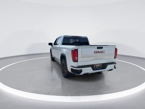 Used 2020 GMC Sierra 1500 Denali w/ Denali Ultimate Package AWD/4WD image 7