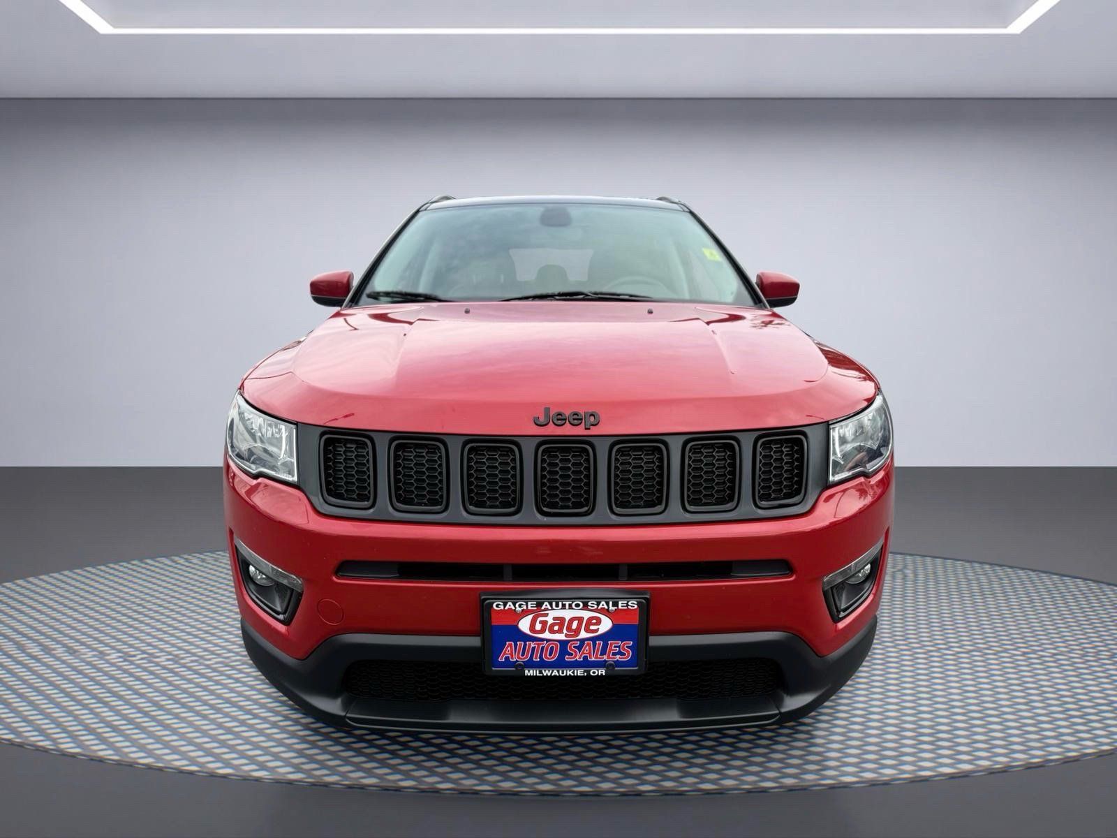 Used 2021 Jeep Compass Latitude FWD image 11