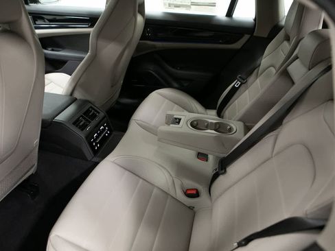 New 2026 Porsche Panamera 4 image 30