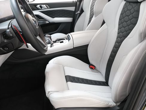 Used 2024 BMW X6 M Competition w/ Executive Package AWD/4WD image 31