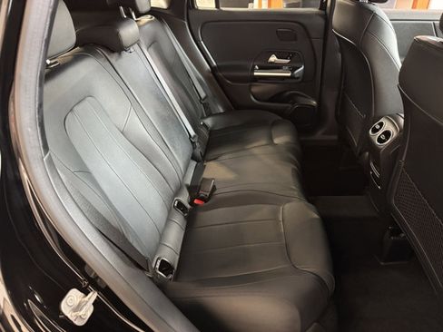 New 2025 Mercedes-Benz GLA 250 image 5