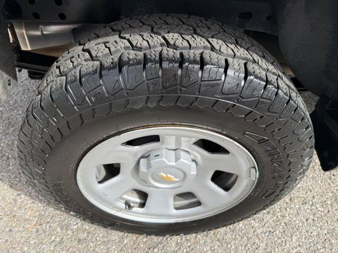 Used 2022 Chevrolet Colorado W/T w/ WT Convenience Package image 42