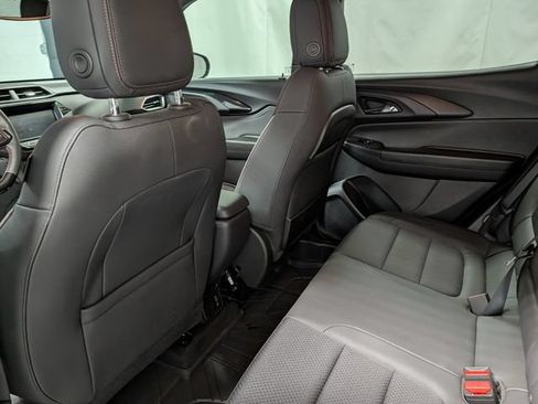Certified 2023 Chevrolet TrailBlazer RS w/ Convenience Package FWD image 12