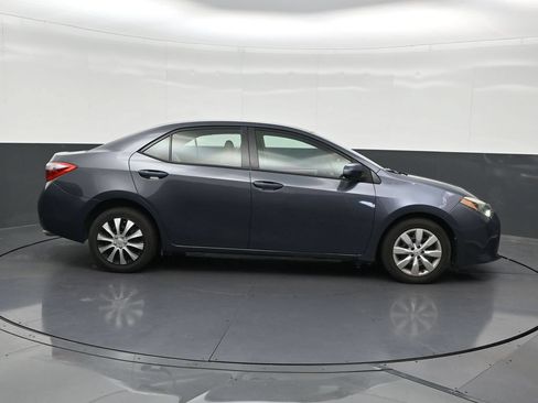 Used 2015 Toyota Corolla LE FWD image 7
