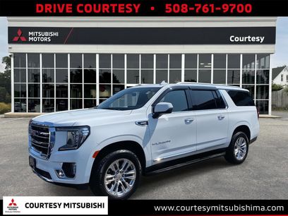 Used 2022 GMC Yukon XL SLT w/ SLT Premium Package