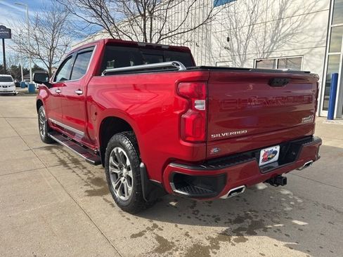 Used 2022 Chevrolet Silverado 1500 High Country image 5