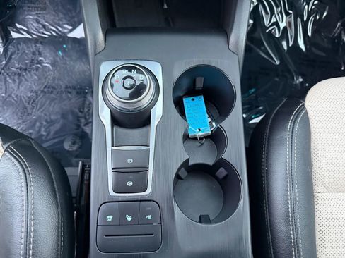 Used 2022 Ford Escape Titanium w/ Titanium Elite Package image 25