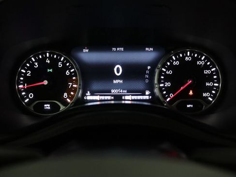 Used 2020 Jeep Renegade Trailhawk w/ Cold Weather Group AWD/4WD image 18