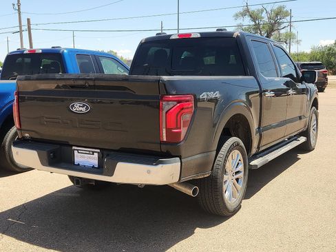 Used 2025 Ford F150 Lariat w/ Equipment Group 502A High AWD/4WD image 3