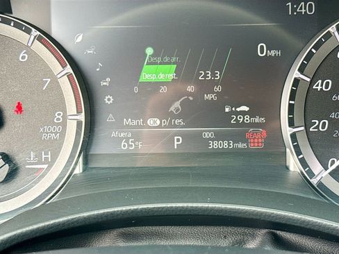 Used 2024 Toyota Highlander LE image 13