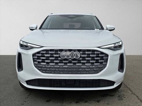 New 2025 Audi Q5 Premium Plus AWD/4WD image 2