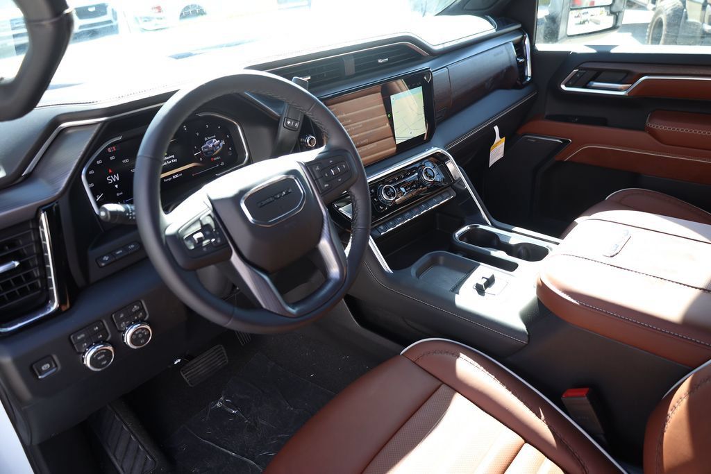 New 2026 GMC Sierra 2500 Denali Ultimate AWD/4WD image 12