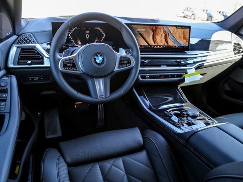 New 2026 BMW X5 xDrive40i w/ M Sport Package image 10