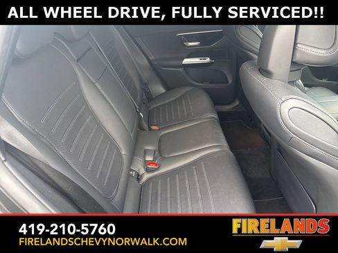 Used 2023 Mercedes-Benz GLC 300 4MATIC image 28