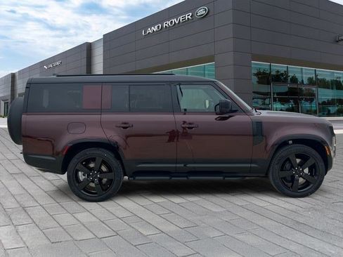 New 2026 Land Rover Defender 130 X-Dynamic SE AWD/4WD image 6
