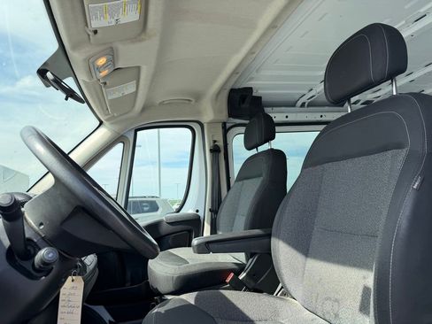 Used 2017 RAM ProMaster 1500 w/ Mopar Trailer Tow Group FWD image 4