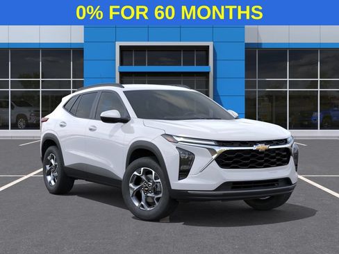 New 2026 Chevrolet Trax LT w/ LT Convenience Package FWD image 7